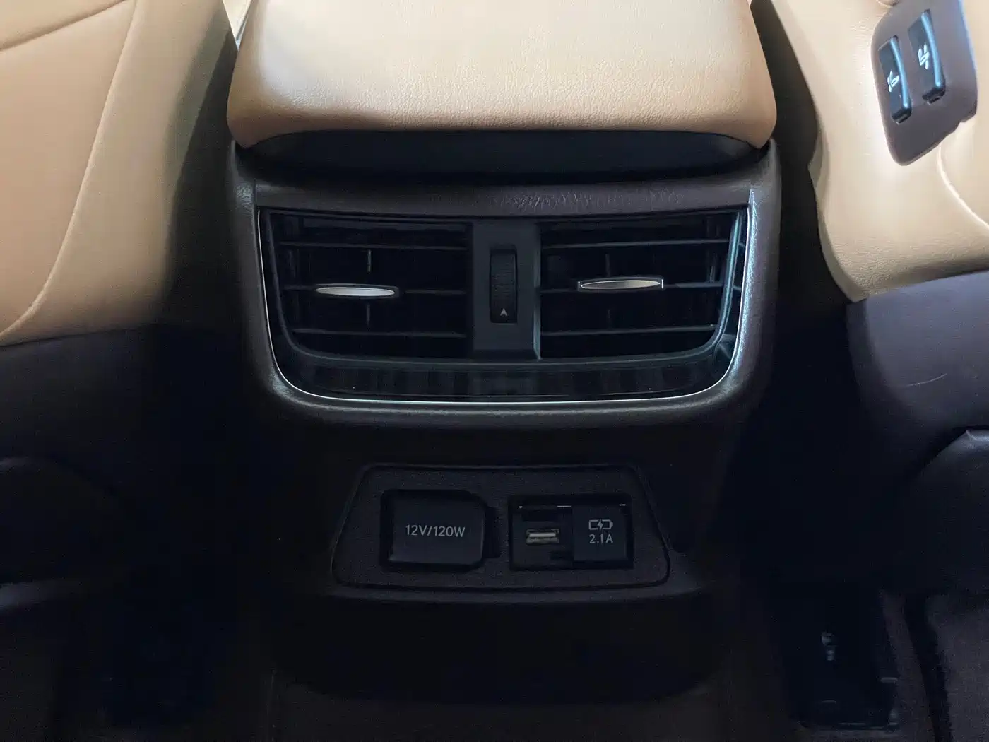 Lexus ES 2021 300h Executive Edition фото 18