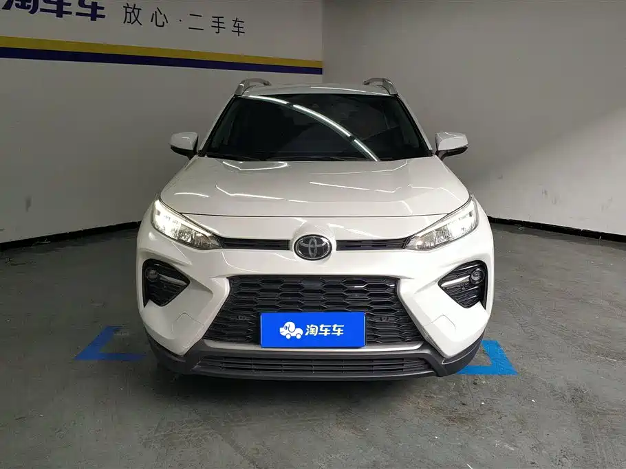 Toyota Wildlander 2022 2.0L CVT 2WD Urban Edition фото 2