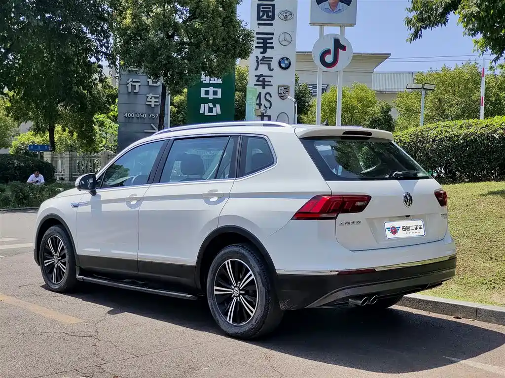 Volkswagen Tiguan L 2019 330TSI Auto 2WD Panorama Comfort Edition China V фото 4