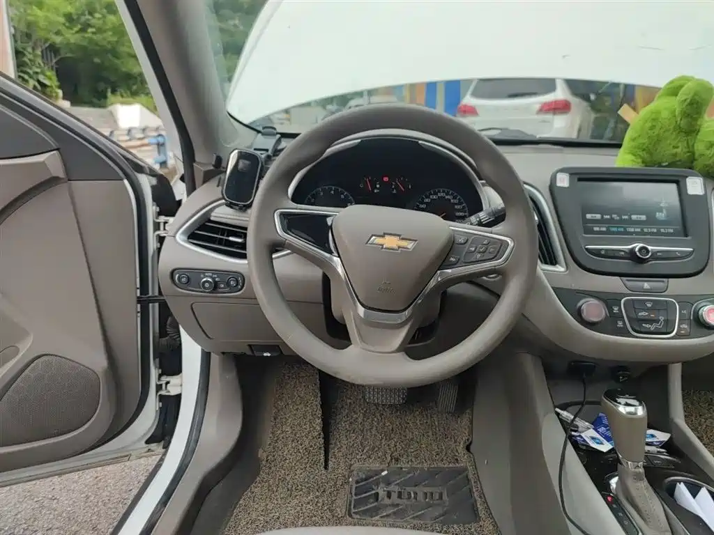 Chevrolet Malibu XL 2018 530T Auto RuiXiang Edition фото 3