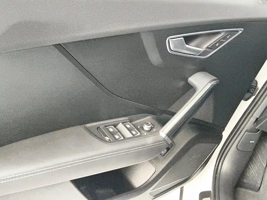 Audi Q2L 2024 2023 35TFSI Progressive Dynamic