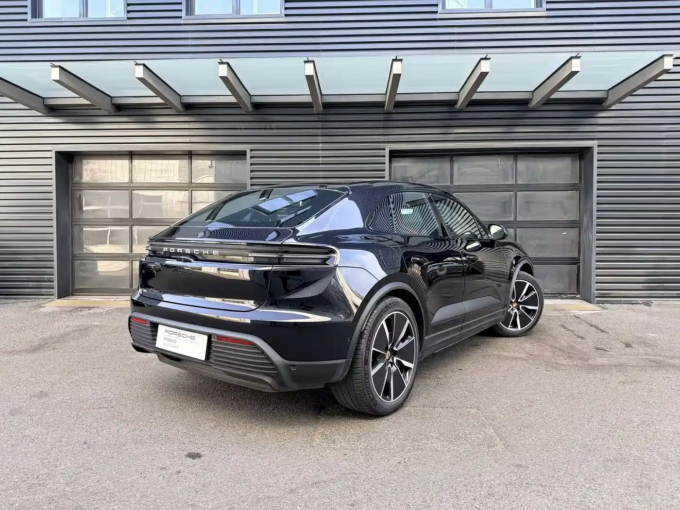 PORSCHE MACAN NEW ENERGY