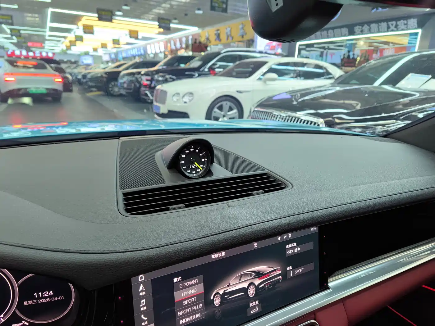 PORSCHE PANAMERA NEW ENERGY