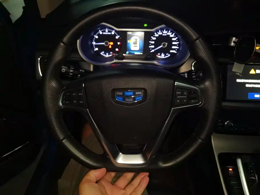 Geely Emgrand GS 2016 2016 Elegant Edition 1.3T Automatic Premium Type