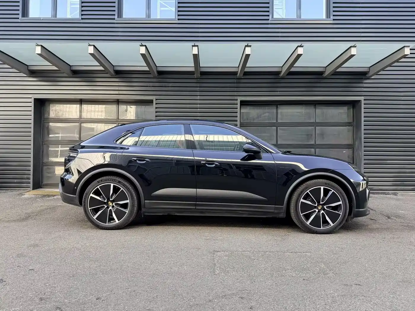 PORSCHE MACAN NEW ENERGY