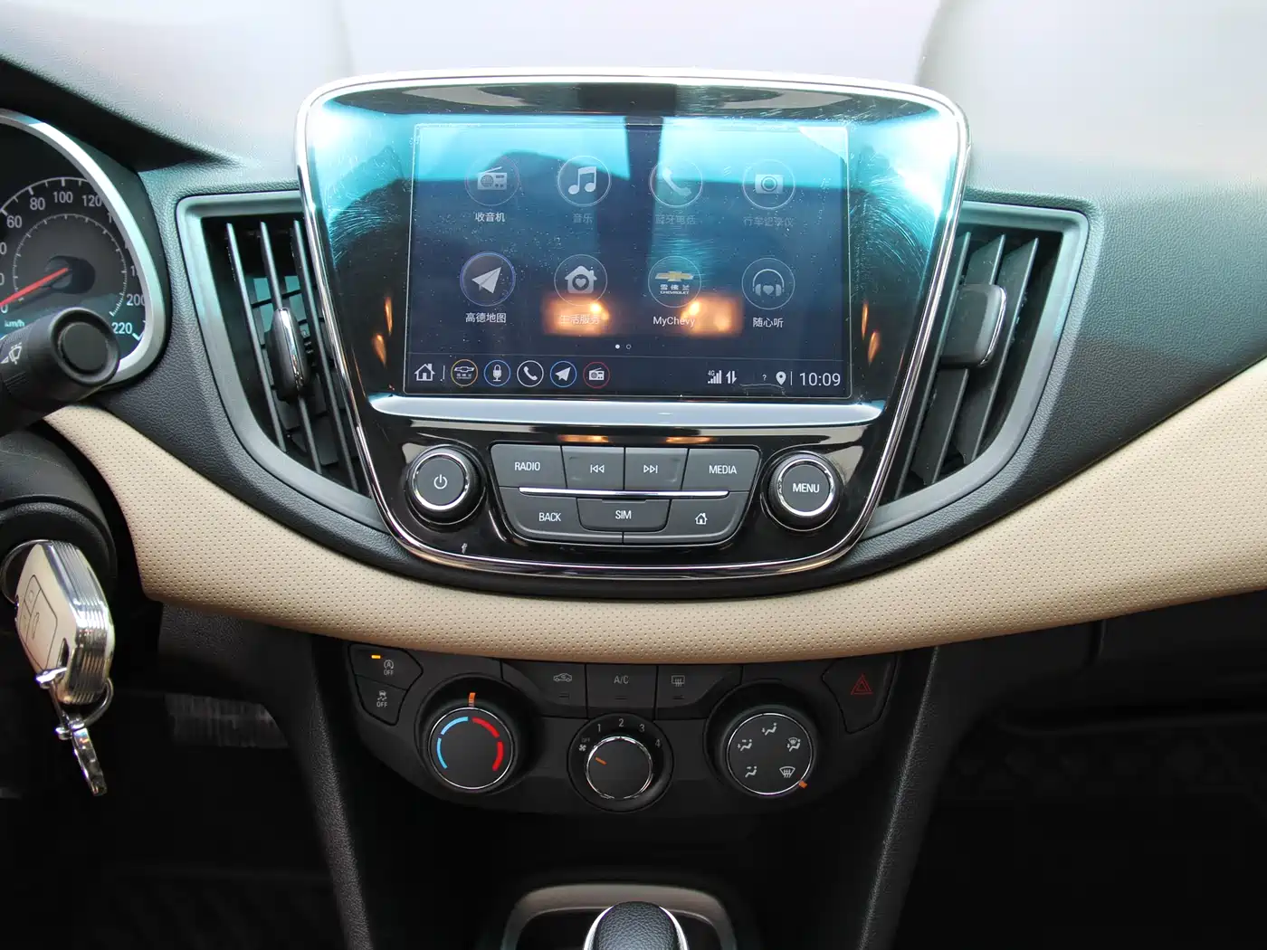 Chevrolet Monza 2022 320 Automatic Enjoyment Sunroof Edition фото 18