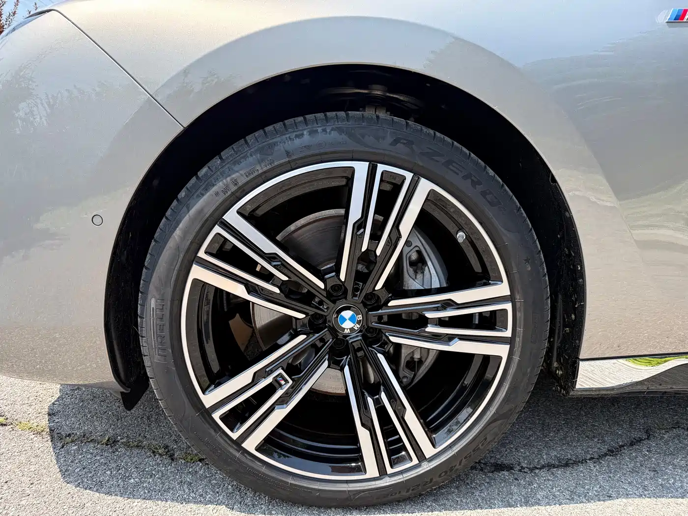 BMW 7 Series 2026 2023 Model 740Li Leading M Sport Package