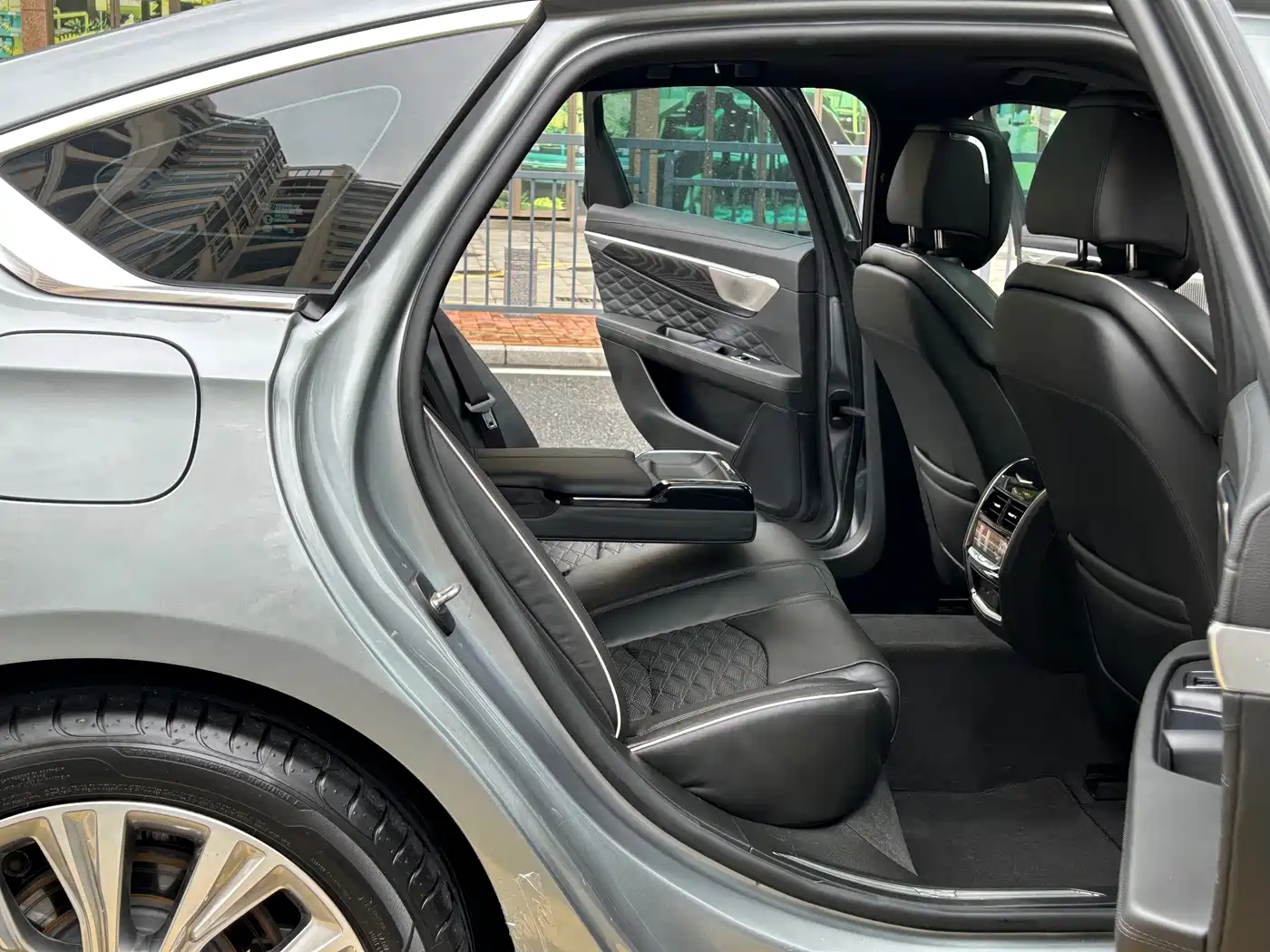 Cadillac CT6 2024 2023 28T Premium Model