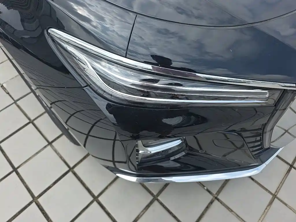 Hongqi H5 2026 2025 1.5T DCT Flag Rhythm 500,000 Units Memorial Edition