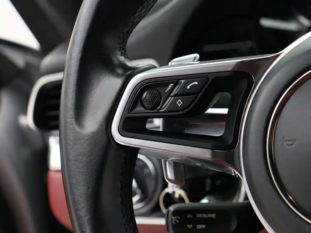 Photo 14 - Porsche 911