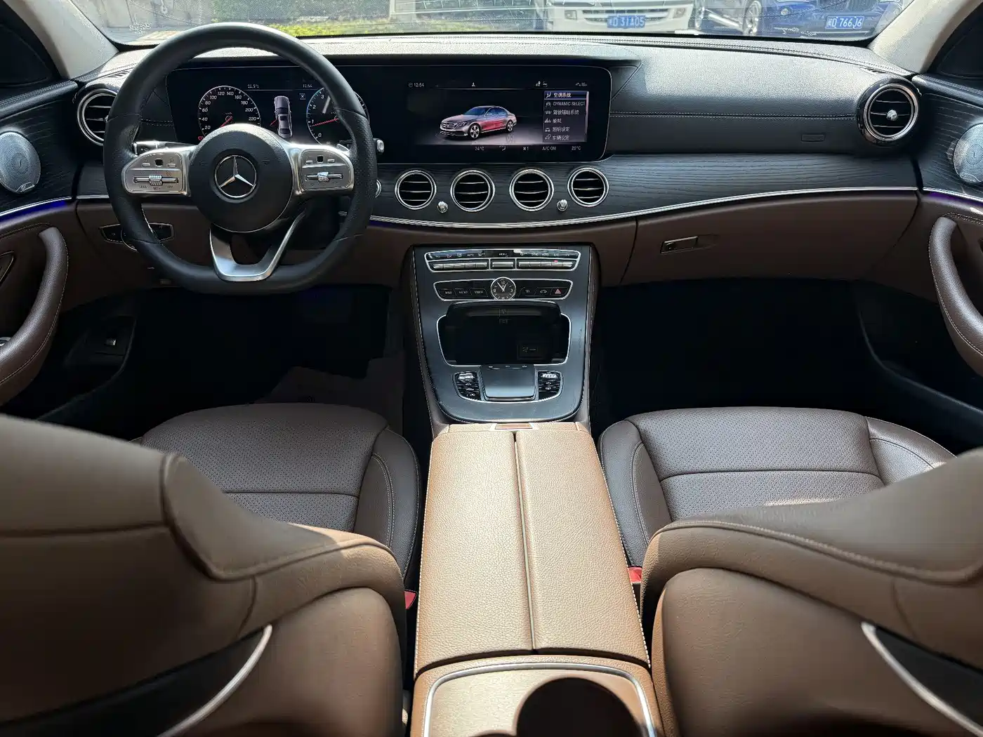 Mercedes-Benz E-Class 2020 E 300 L Sport Fashion Model фото 3