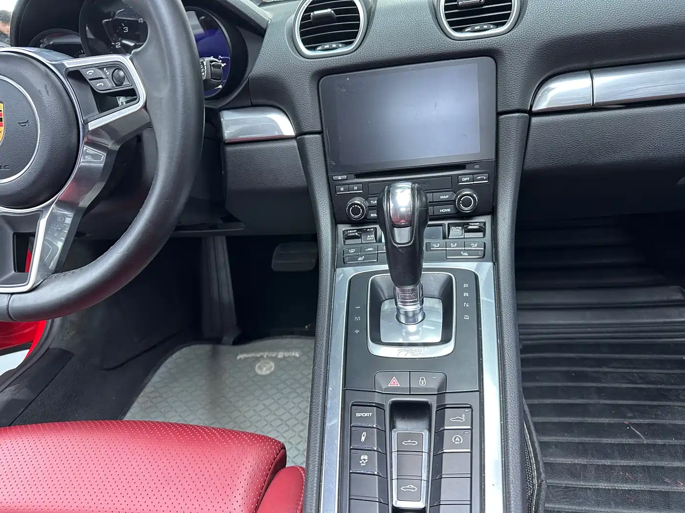 Porsche 718 2018 Boxster 2.0T фото 10
