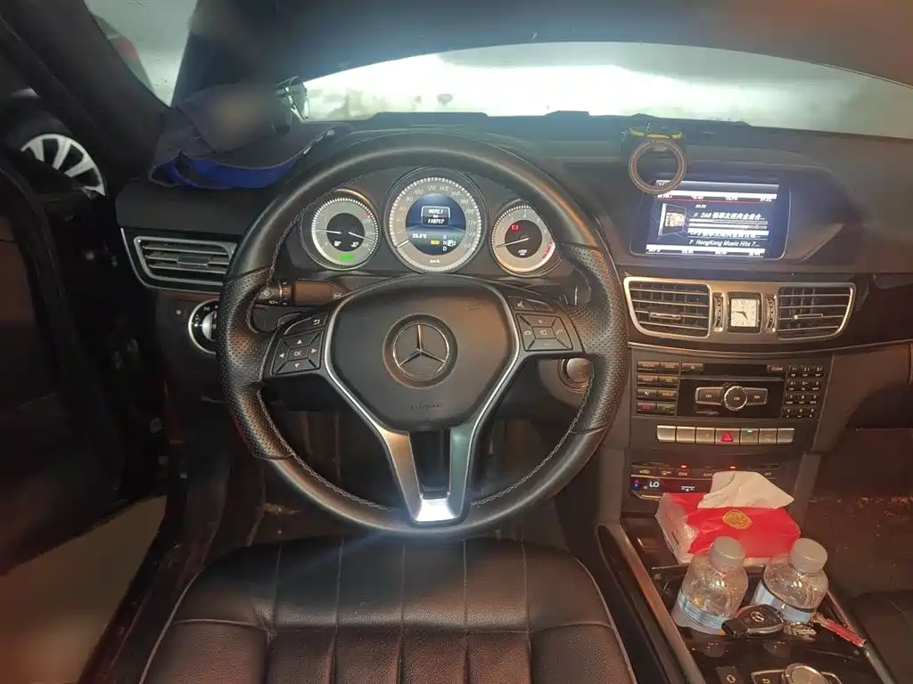 Mercedes-Benz E-Class 2015 E 260 L Sport фото 3