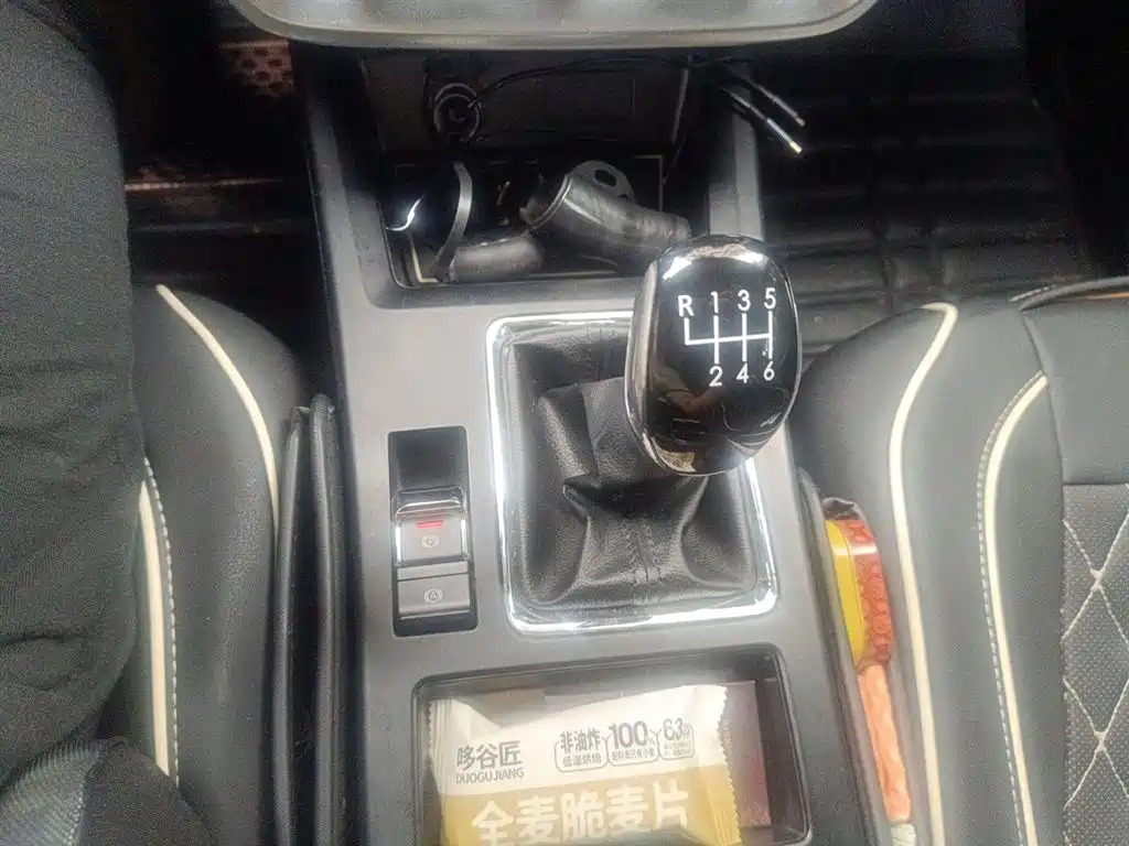 BAIC ORV Beijing Offroad BJ20 2016 1.5T Manual Elite фото 11