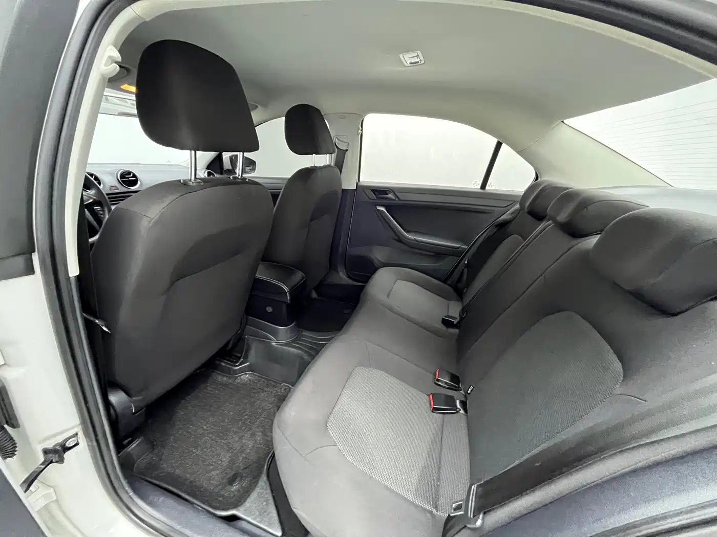 Volkswagen Jetta 2017 1.5L Manual Fashion фото 6