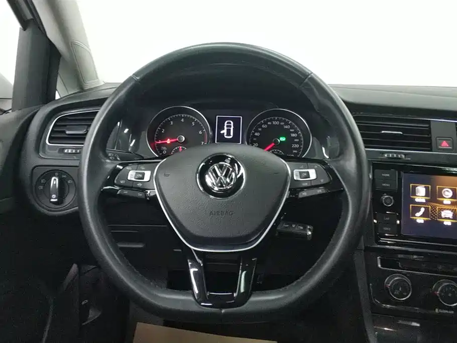 Volkswagen Golf 2019 200TSI DSG Comfort Progressive China VI фото 15
