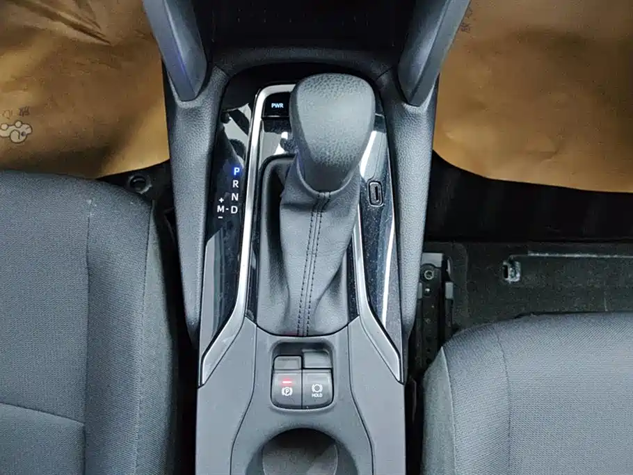 Toyota Corolla Cross 2022 2.0L Pioneer Edition фото 16