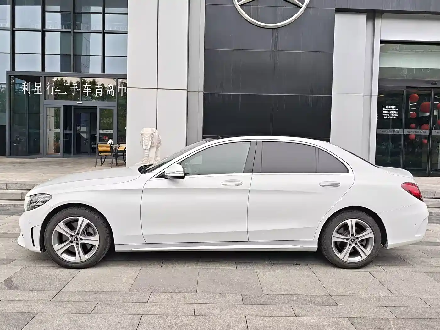 Mercedes-Benz C-Class 2019 Facelift C 260 L Sport фото 3