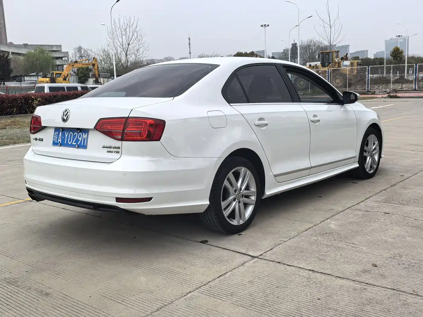 Volkswagen Sagitar 2018 280TSI DSG Spark Edition фото 5