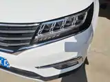 Фото 24 - Roewe RX5