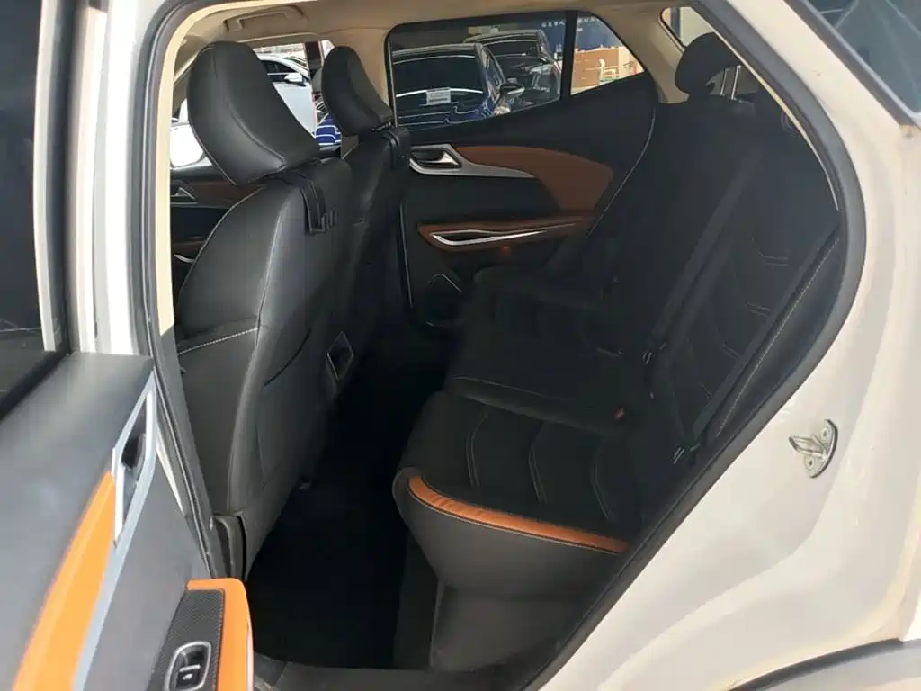 Zotye T300 2018 2017 1.5T CVT Executive
