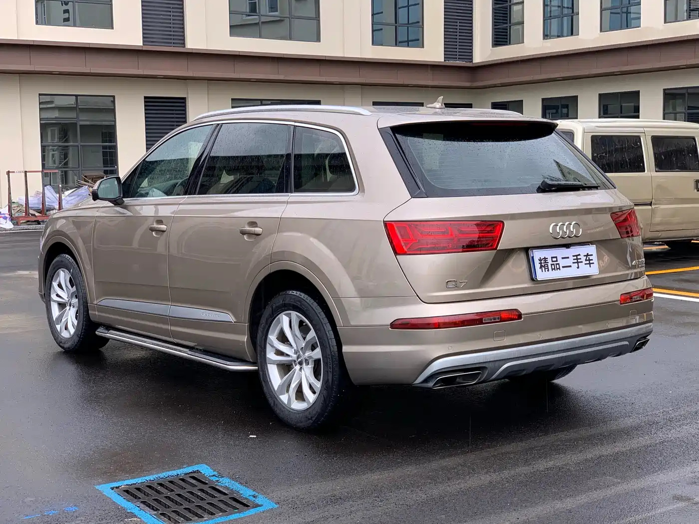 Audi Q7 2018 40 TFSI Comfort фото 4