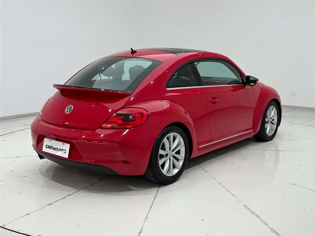 Volkswagen Beetle 2015 180TSI фото 8