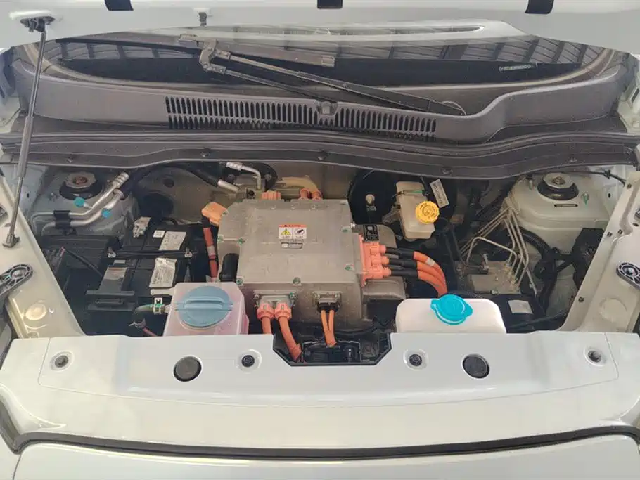 ZERO-RUNNING CAR ZERO RUN T03
