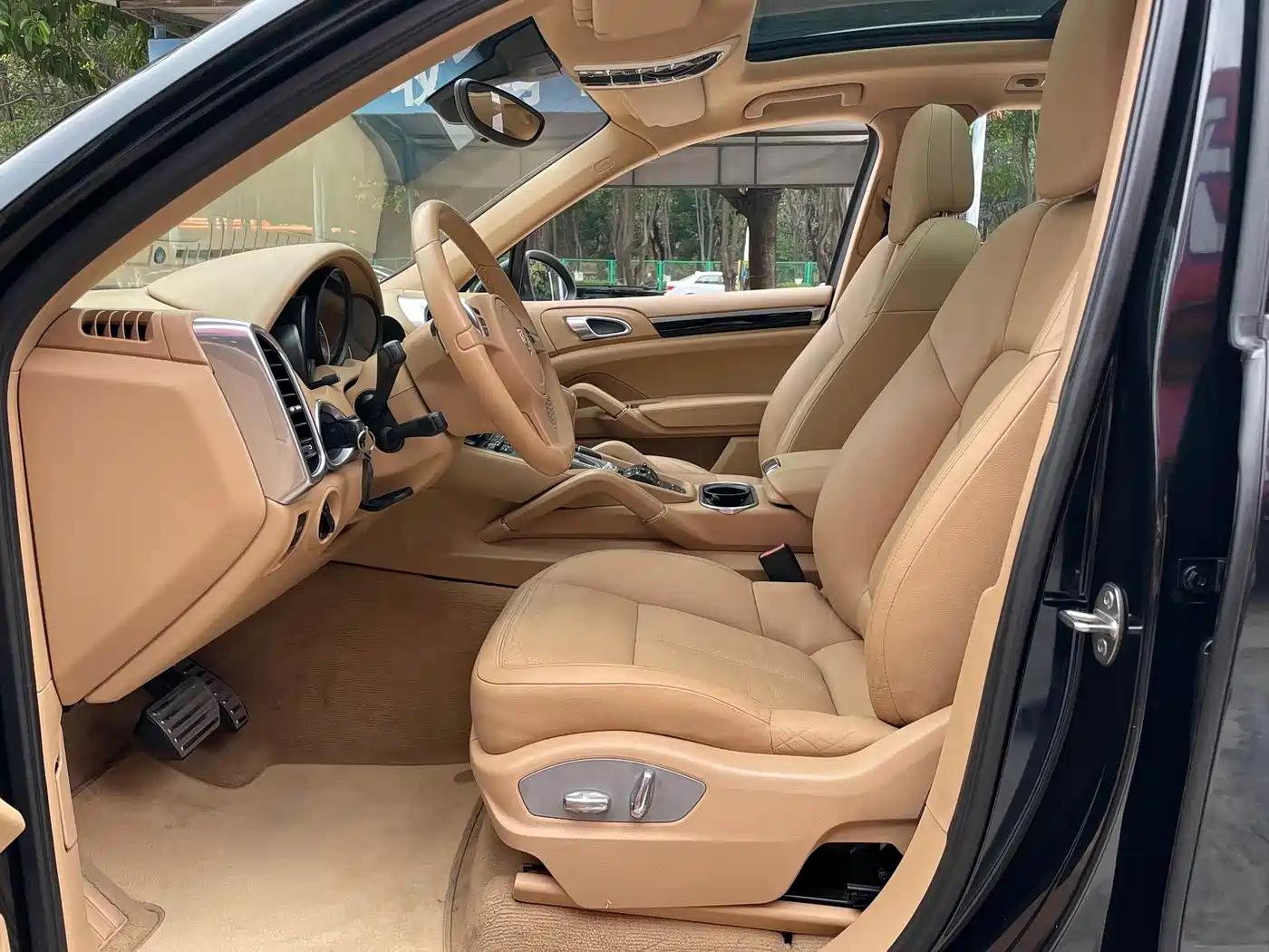Porsche Cayenne 2011 Cayenne 3.0T фото 8