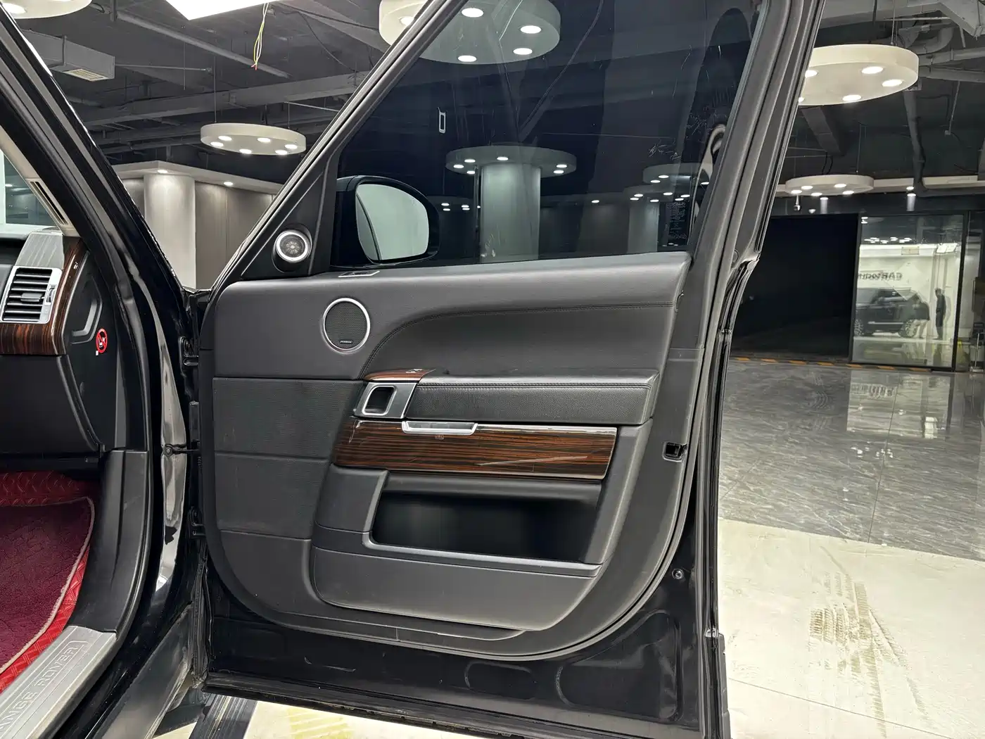 Land Rover Range Rover 2016 3.0 SC V6 Vogue фото 25