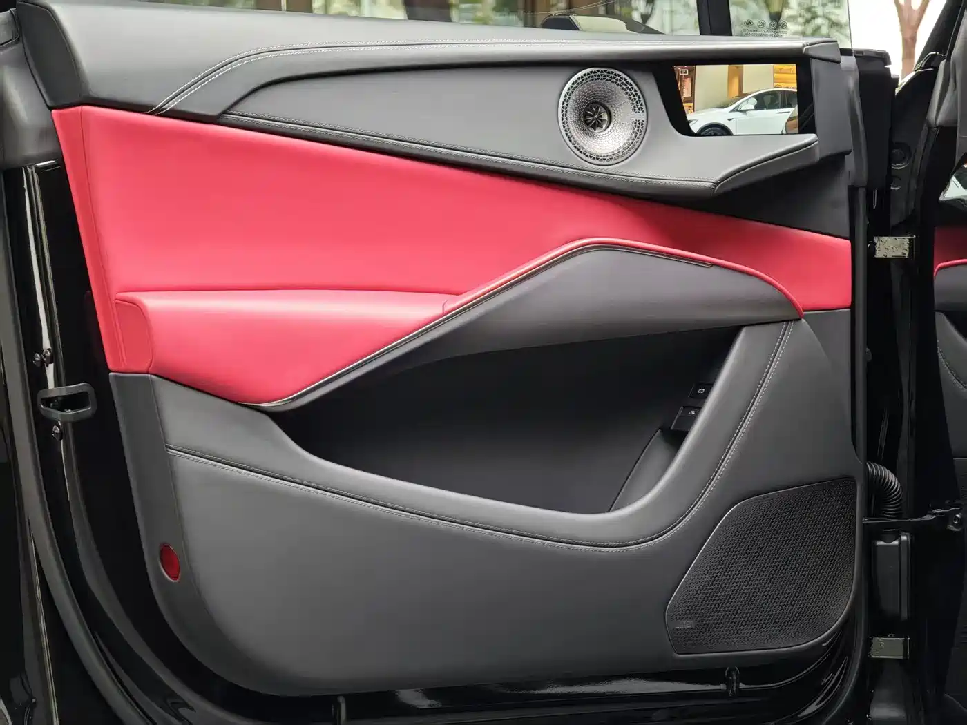 Lotus Cars ELETRE 2023 ELETRE R+ фото 10