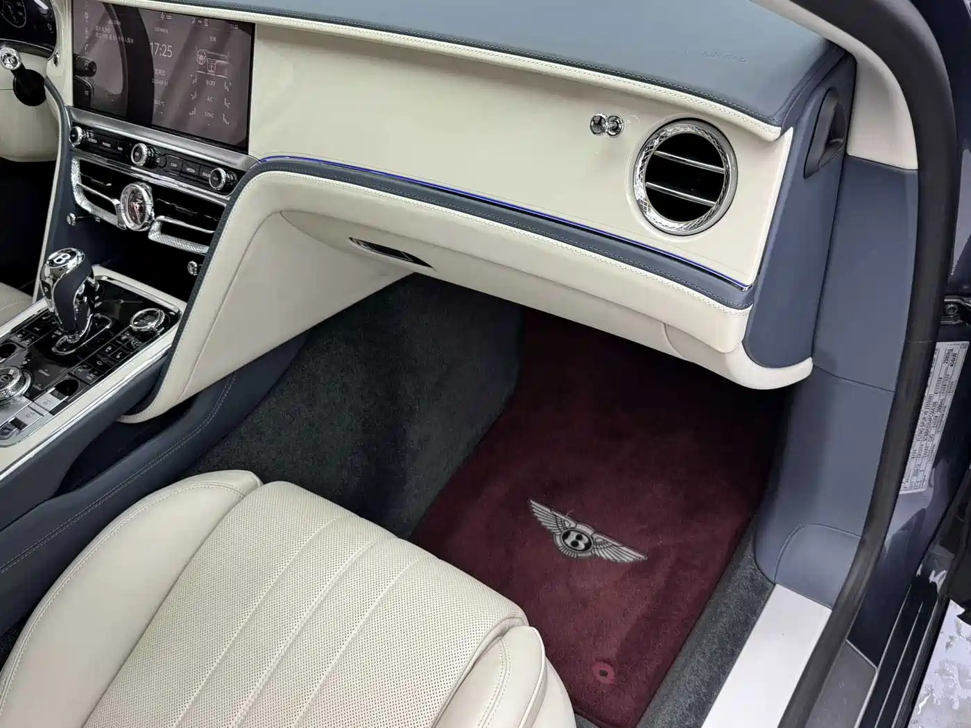 Bentley Flying Spur 2025 2023 4.0T V8 S