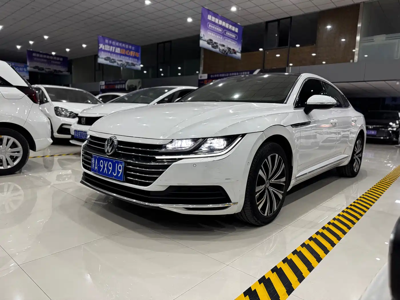 Volkswagen FAW-Volkswagen CC 2020 330TSI Glamour Version China VI