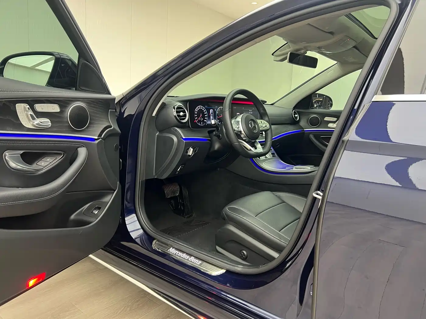 Mercedes-Benz E-Class 2019 Facelift E 300 L Sport Fashion фото 19