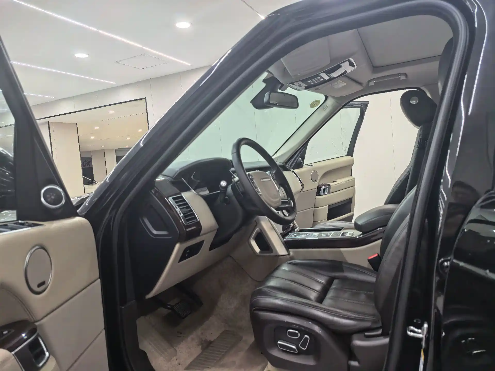Фото 6 - Land Rover Range Rover