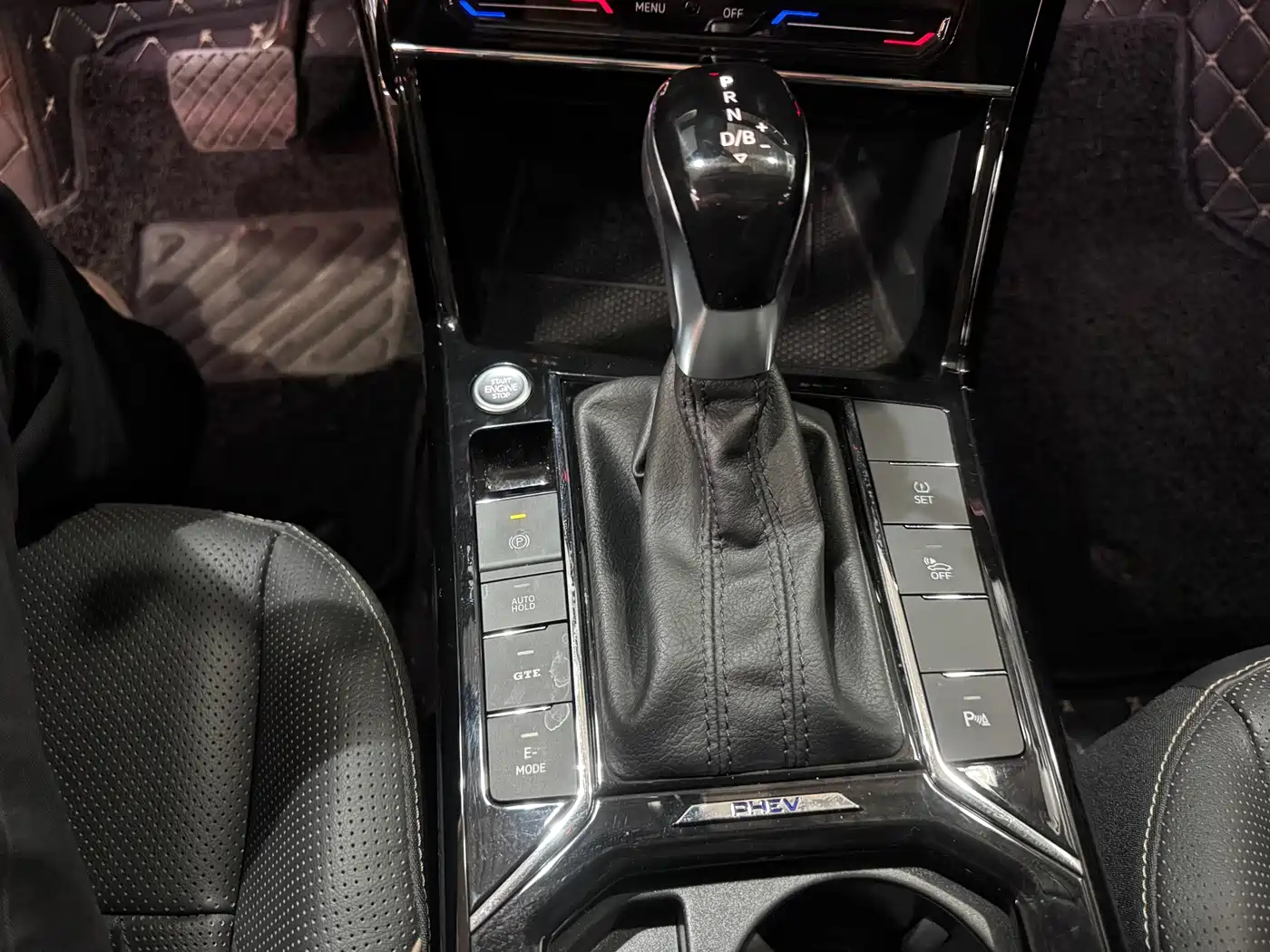 VOLKSWAGEN PASSAT NEW ENERGY