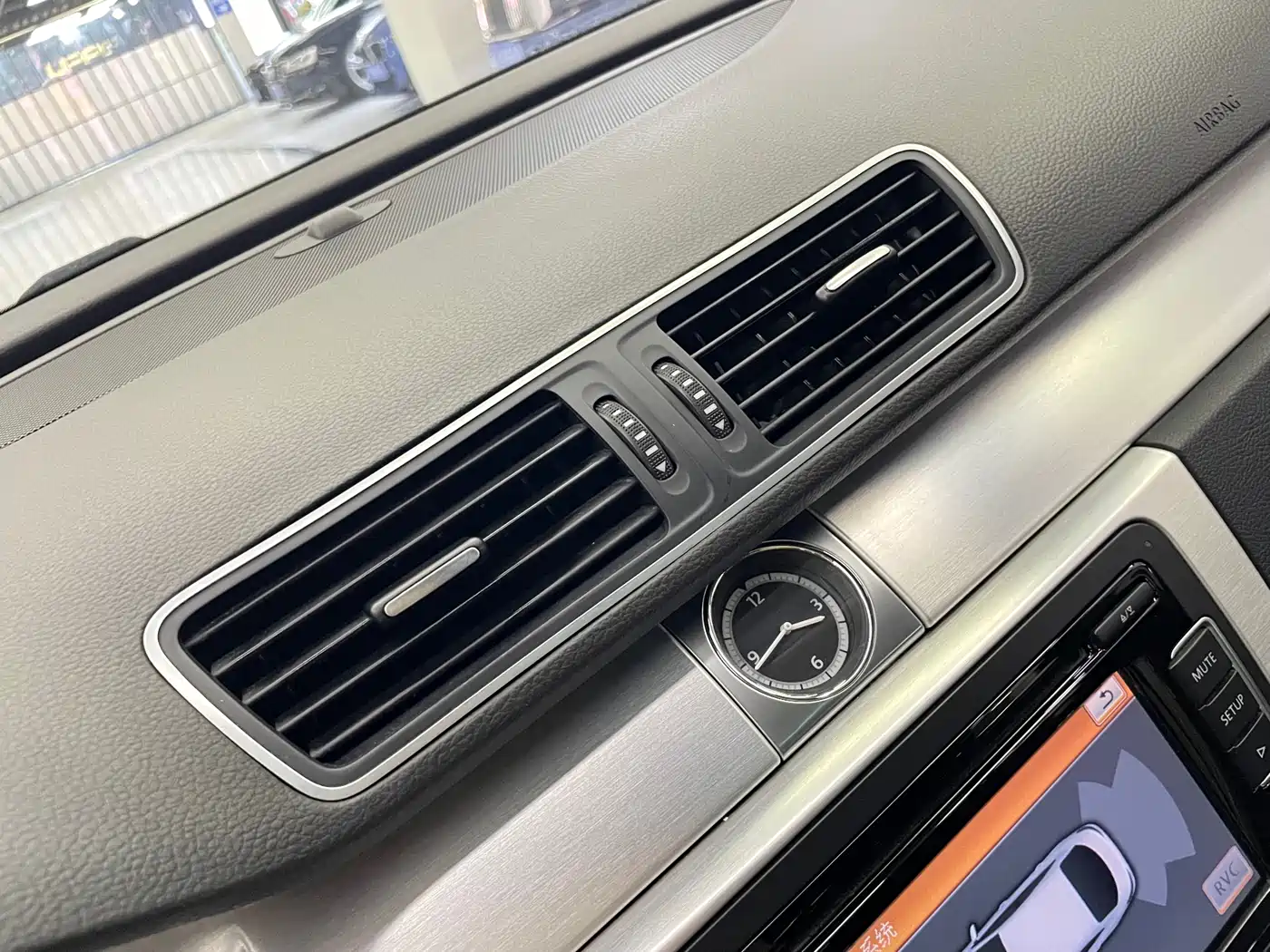 Volkswagen FAW-Volkswagen CC 2012 Model 2.0TSI Luxury фото 23