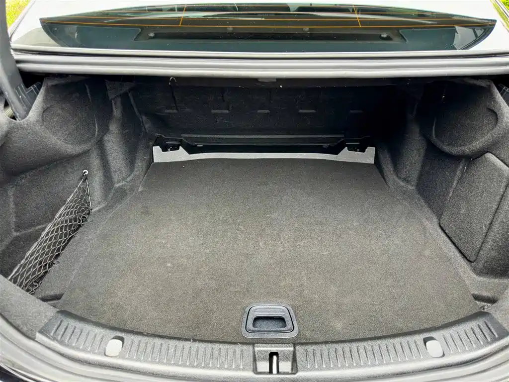 Mercedes-Benz E-Class 2021 E 300 L Fashion фото 33