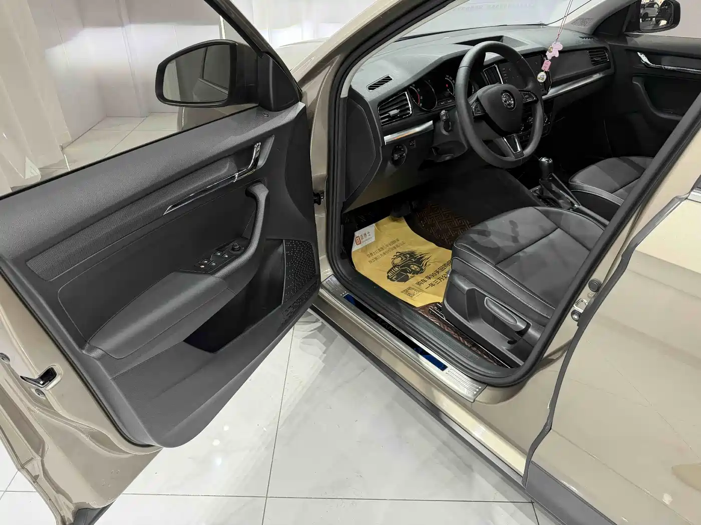Škoda Kamiq 2022 1.5L Automatic Comfort Edition фото 20