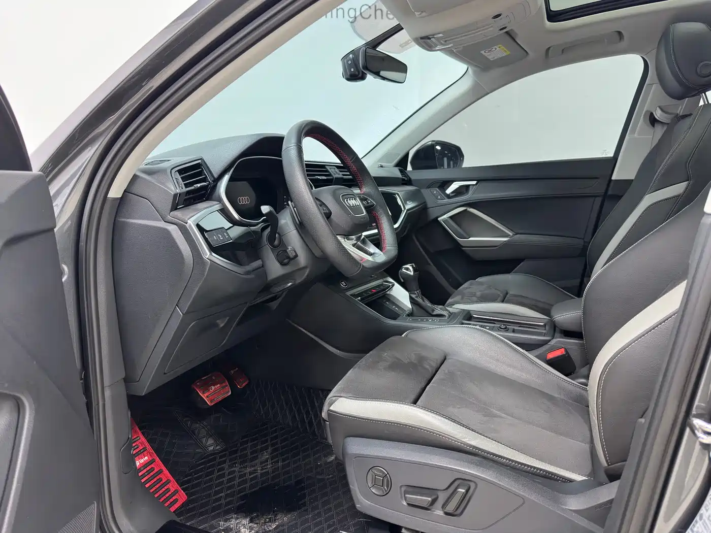 Audi Q3 2022 35 TFSI Fashion Dynamic фото 10