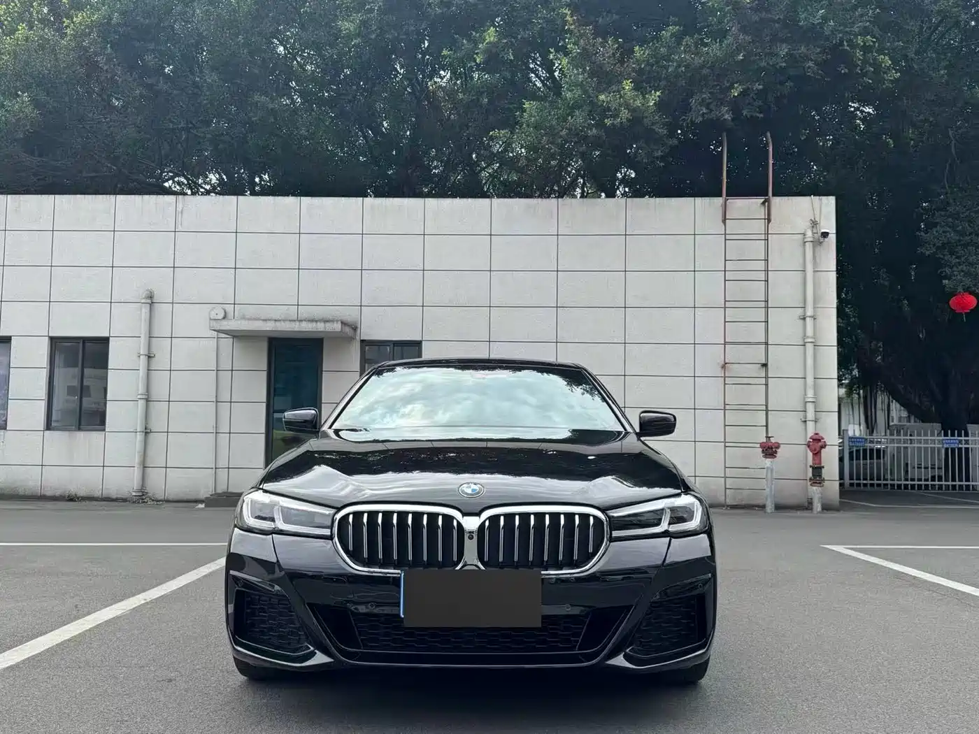 BMW 5 Series 2022 530Li Exclusive M Sport Package фото 2