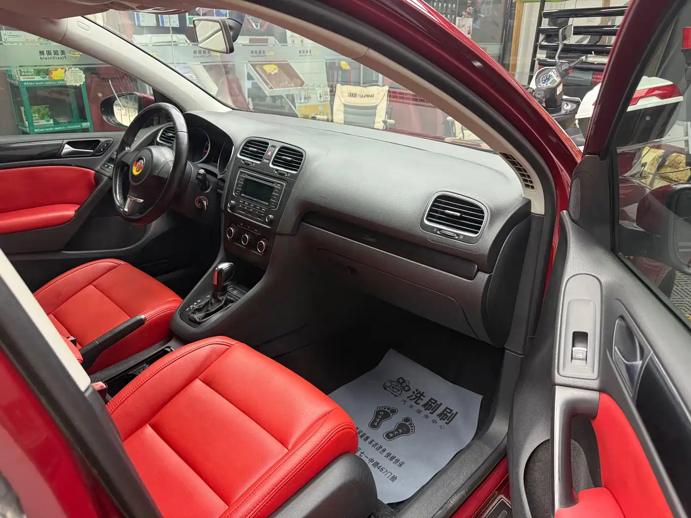 Фото 6 - Volkswagen Golf