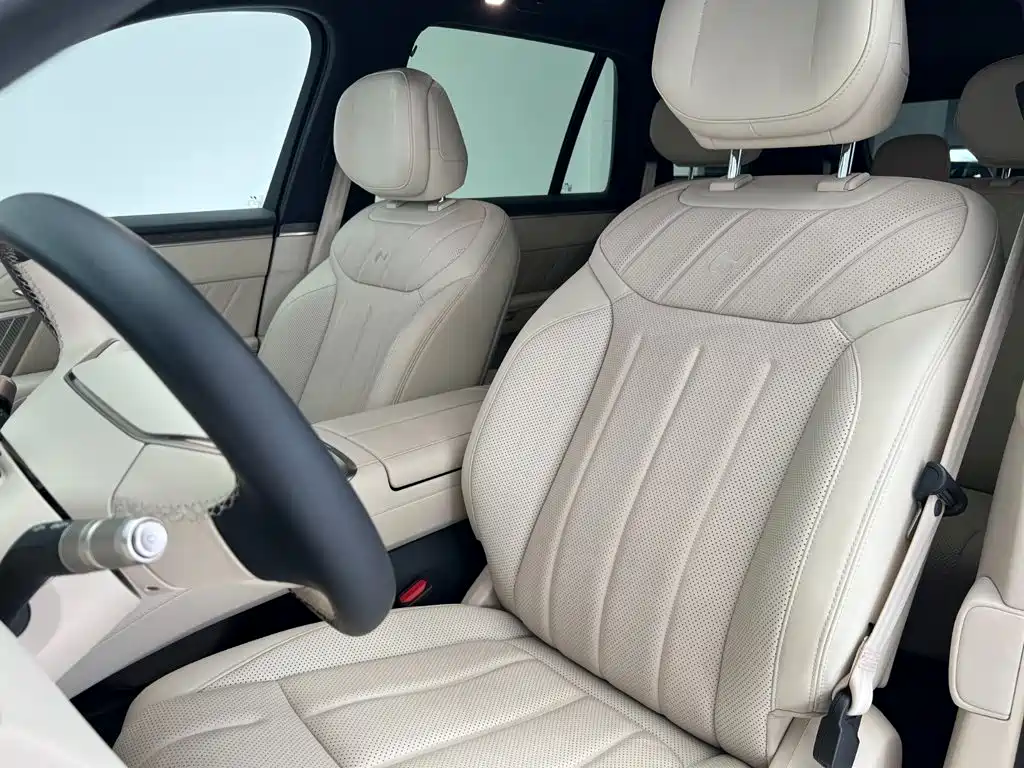 Ledao L90 2025 2025 AWD Base Model