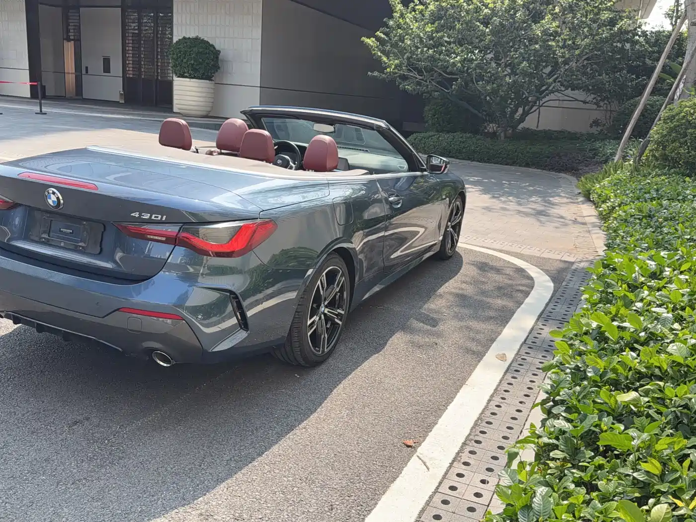 BMW 4 Series 2022 425i Convertible M Sport Package фото 4