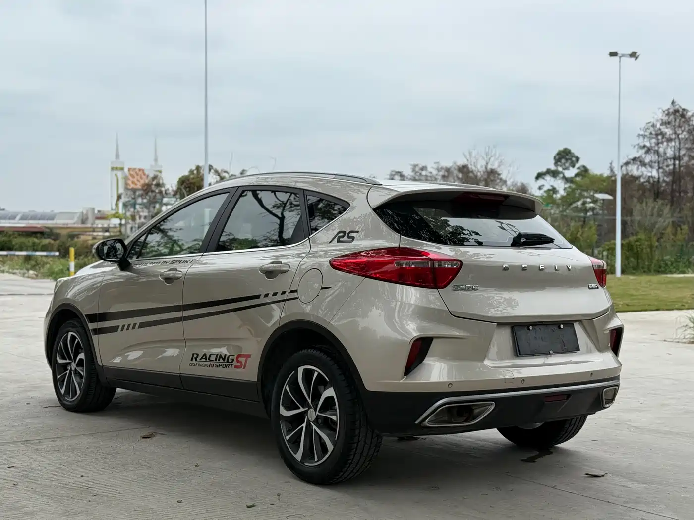 GEELY AUTOMOBILE EMGRAND GS