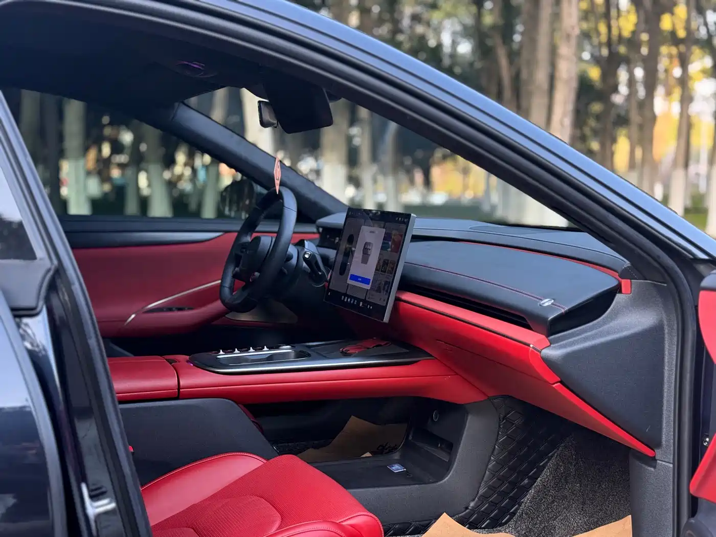 XIAOMI CAR XIAOMI SU7