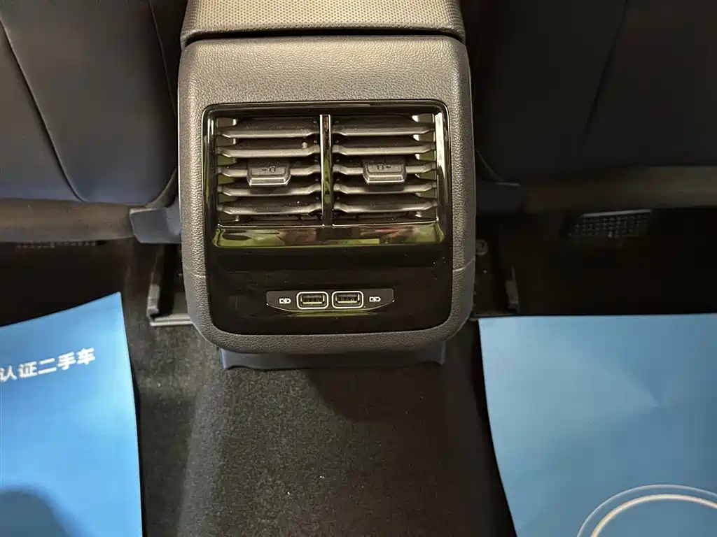 Volkswagen Sagitar 2025 300TSI DSG Surpass Edition фото 12