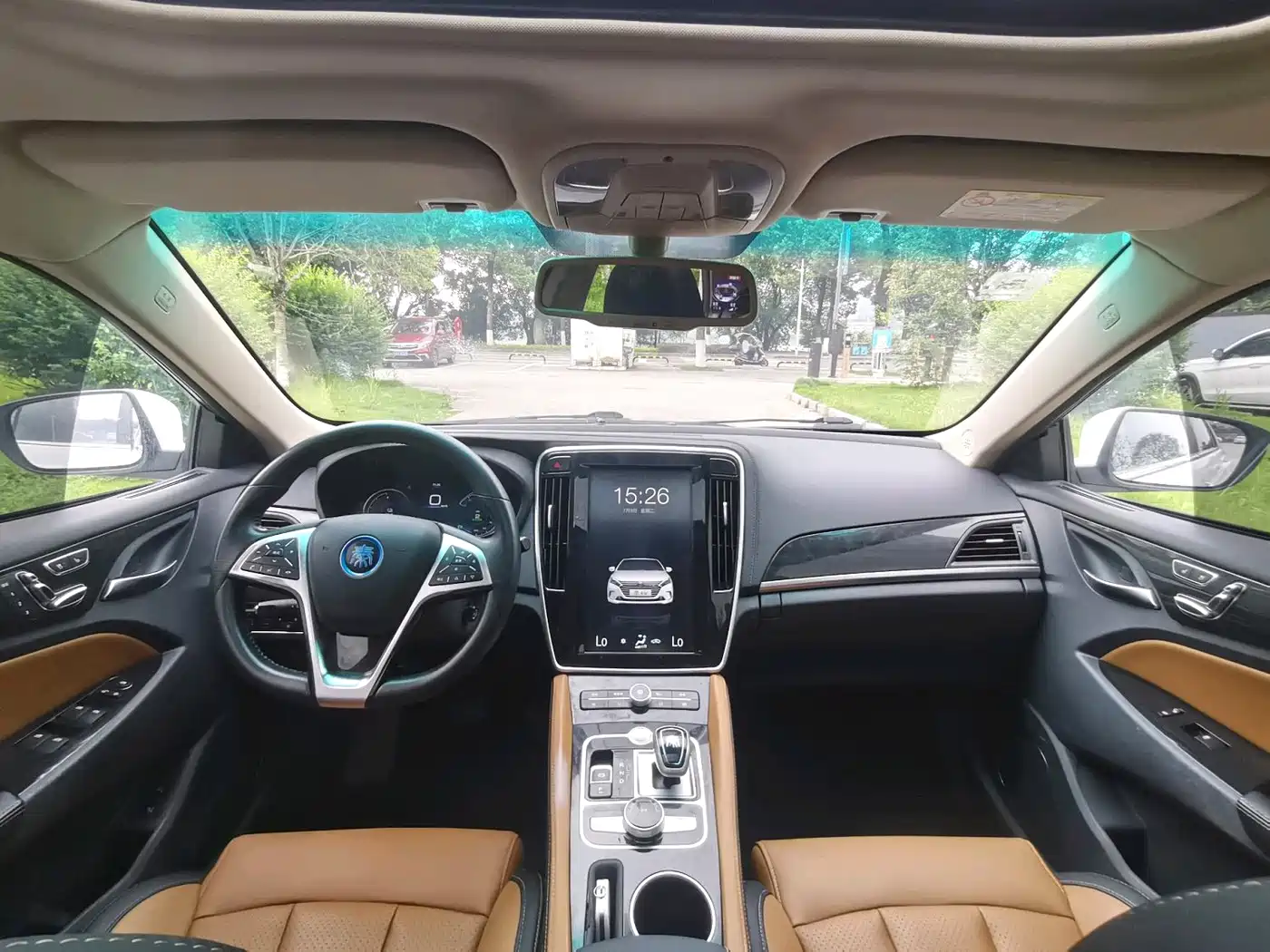BYD Qin New Energy 2018 2018 Qin EV450 Smart Connected Premium Edition