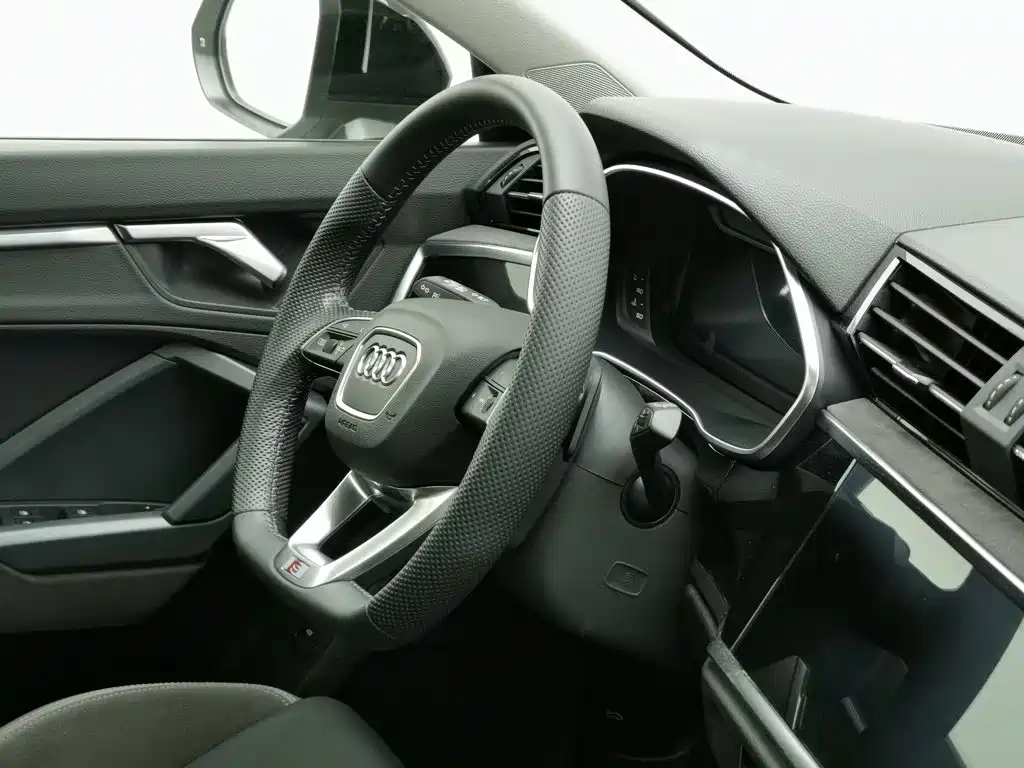 Audi Q3 Sportback, миниатюра 22