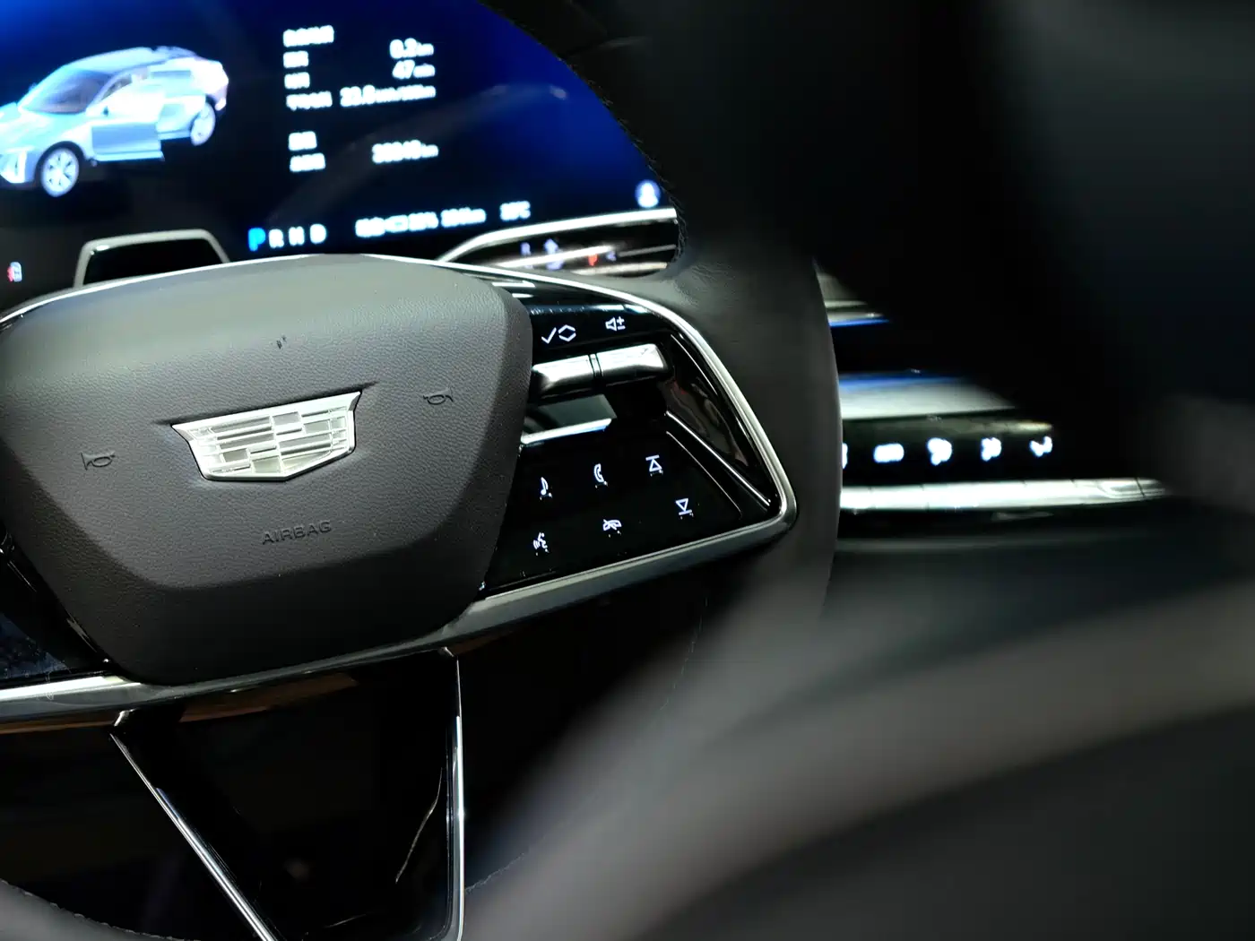 Cadillac IQ Rui Ge 2022 All-Wheel Drive High Performance Premium Edition фото 12